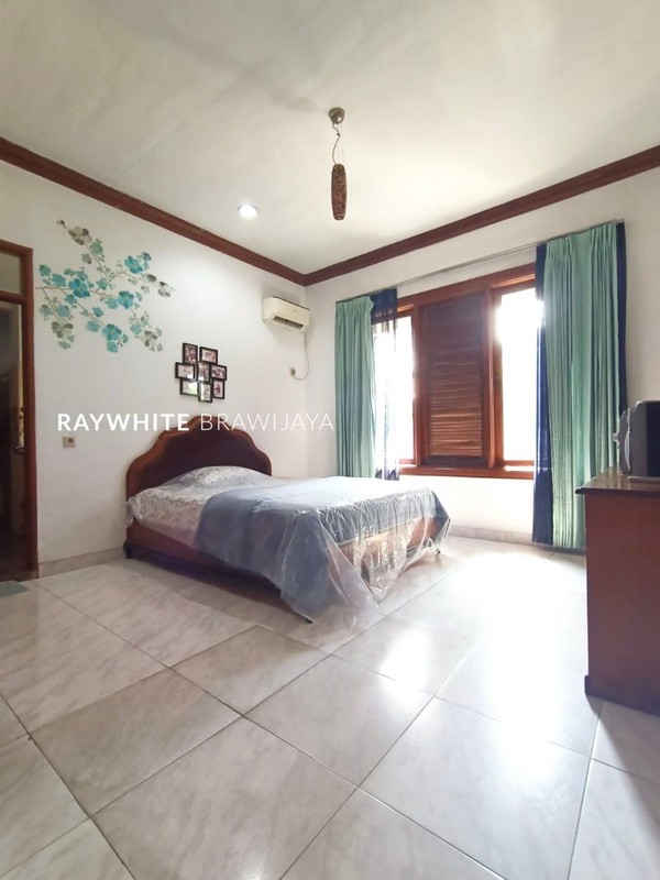 Rumah Dalam Komplek Bangunan 2 Lantai Area Mampang Prapatan