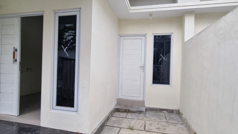 Disewakan Rumah Modern & Luas di Jombor Ada Taman Belakang, Dekat JCM & Kampus, Sendangadi, Mlati, Sleman