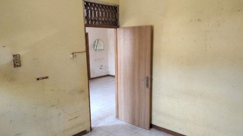 Rumah Komersil Siap Untuk Usaha dI Bintaro Sektor 3