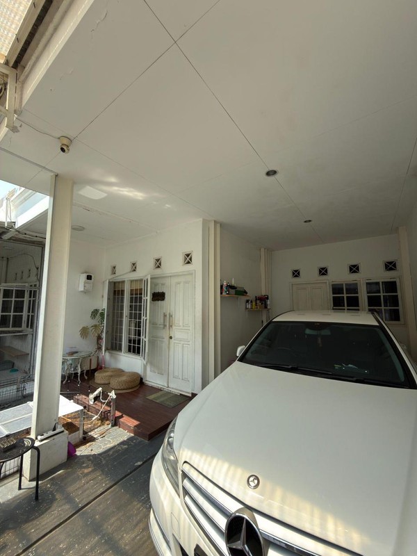 Cinere mega cinere rumah 4 kamar di komplek belakang informa