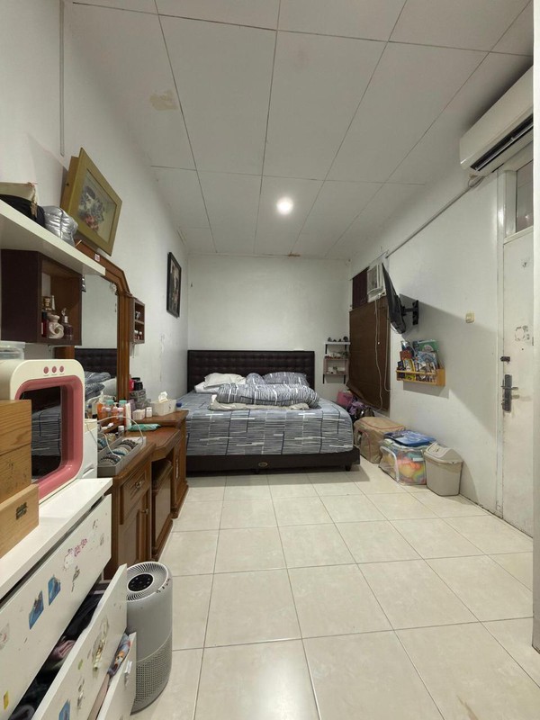 Cinere mega cinere rumah 4 kamar di komplek belakang informa