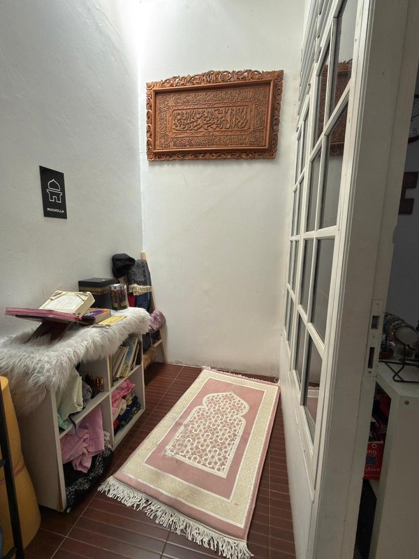 Cinere mega cinere rumah 4 kamar di komplek belakang informa