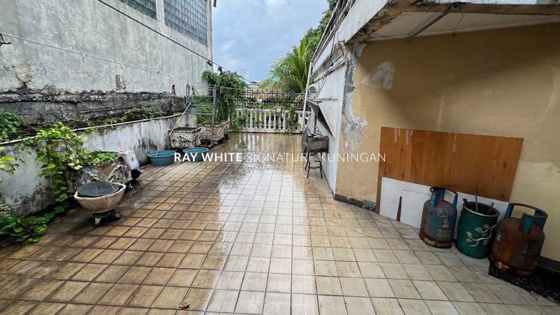 Dijual Hunian Nyaman Cocok Untuk Usaha di Tebet Timur Raya