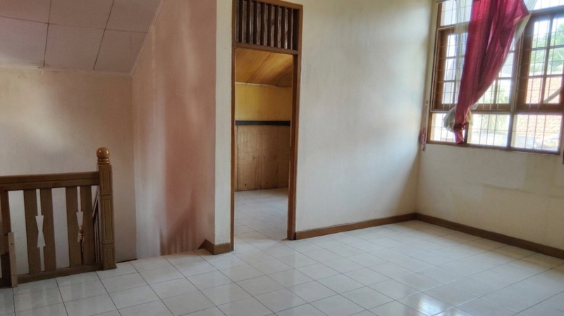 Rumah Usaha Strategis di Bintaro Sektor 3 - Cocok untuk Hunian Sekaligus Bisnis!