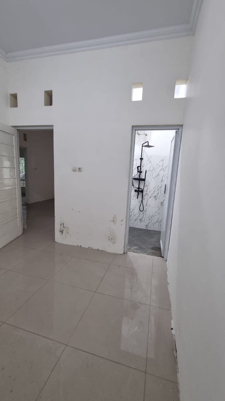 Rumah Luas & Nyaman Lokasi Dekat Terminal Jombor Halaman Depan & Belakang Luas, Siap Huni, Sendangadi, Mlati, Sleman