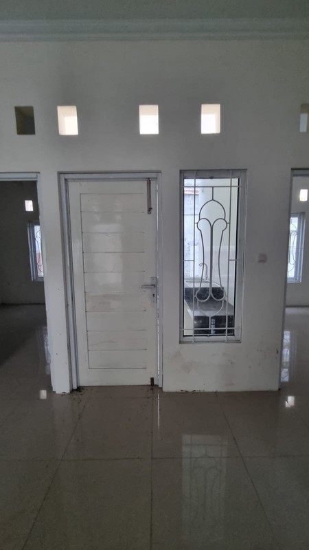 Rumah Luas & Nyaman Lokasi Dekat Terminal Jombor Halaman Depan & Belakang Luas, Siap Huni, Sendangadi, Mlati, Sleman