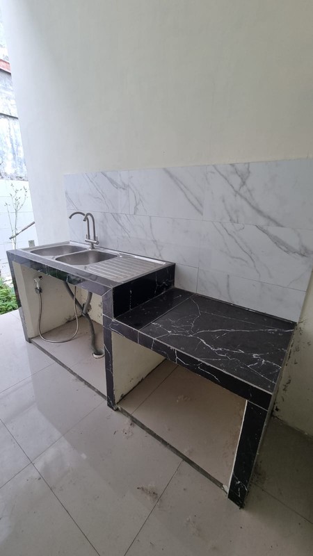 Rumah Luas & Nyaman Lokasi Dekat Terminal Jombor Halaman Depan & Belakang Luas, Siap Huni, Sendangadi, Mlati, Sleman