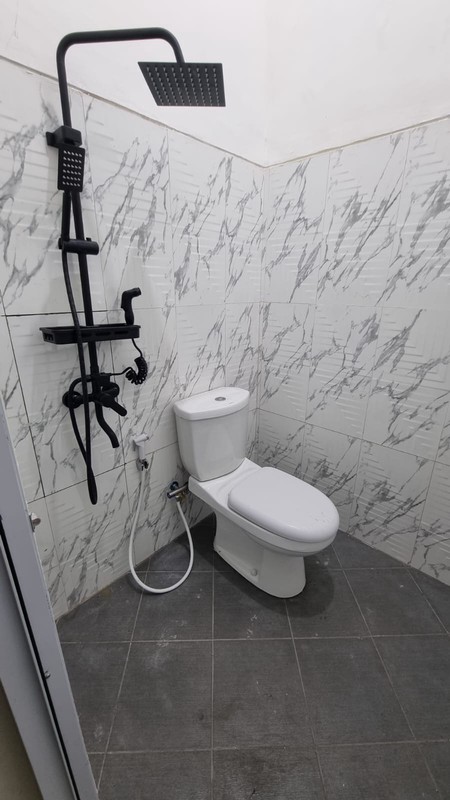 Rumah Luas & Nyaman Lokasi Dekat Terminal Jombor Halaman Depan & Belakang Luas, Siap Huni, Sendangadi, Mlati, Sleman