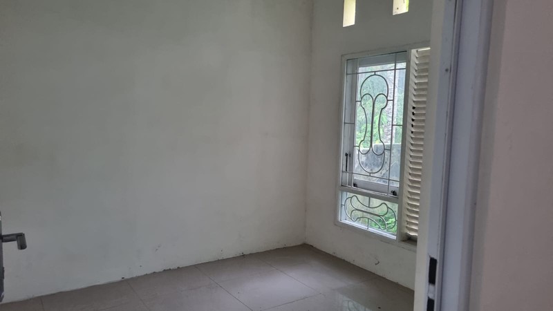 Rumah Luas & Nyaman Lokasi Dekat Terminal Jombor Halaman Depan & Belakang Luas, Siap Huni, Sendangadi, Mlati, Sleman