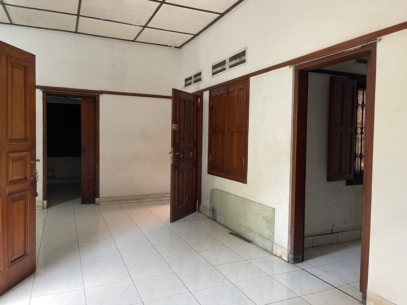 Rumah Tengah Kota dekat 23 Paskal Shopping Center Bandung