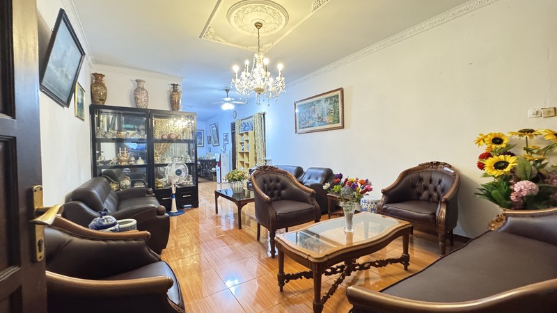 Dijual Rumah Besar Strategis di Pedurenan, Setiabudi, Jakarta Selatan - Cocok untuk Hunian & Investasi