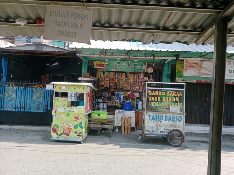 Dijual Kos & Kios Strategis Kemayoran Jakarta Pusat - 13 Kamar + 7 Kios, Cocok Investasi Passive Income