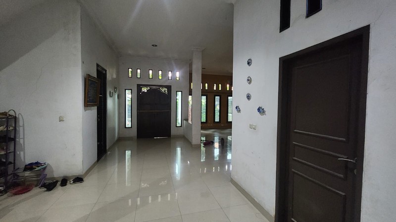 DIJUAL RUMAH 2 LANTAI SIAP HUNI DI BIDARACINA JAKARTA TIMUR