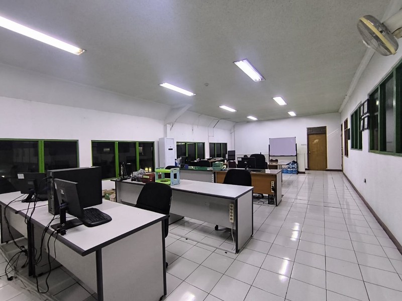 Gudang bisa untuk produksi di Cikarang