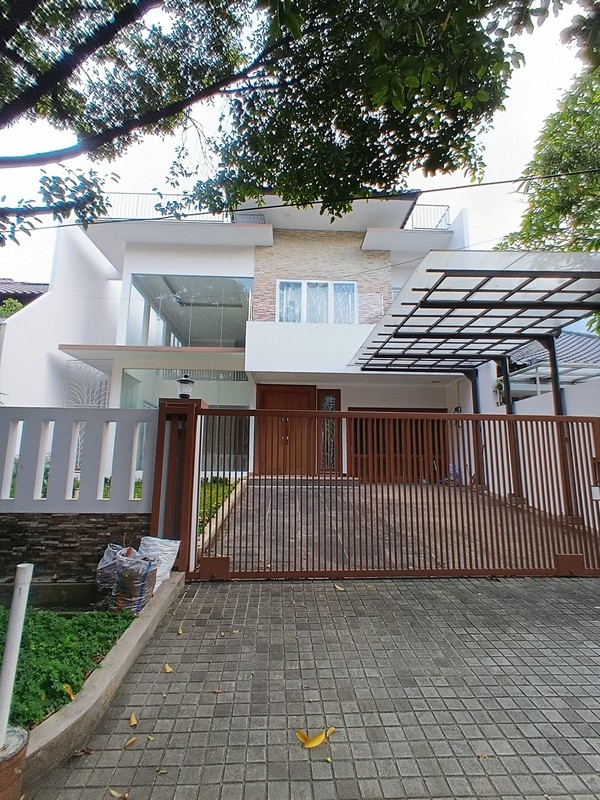 Disewakan Rumah baru Kebayoran Baru Jakarta selatan