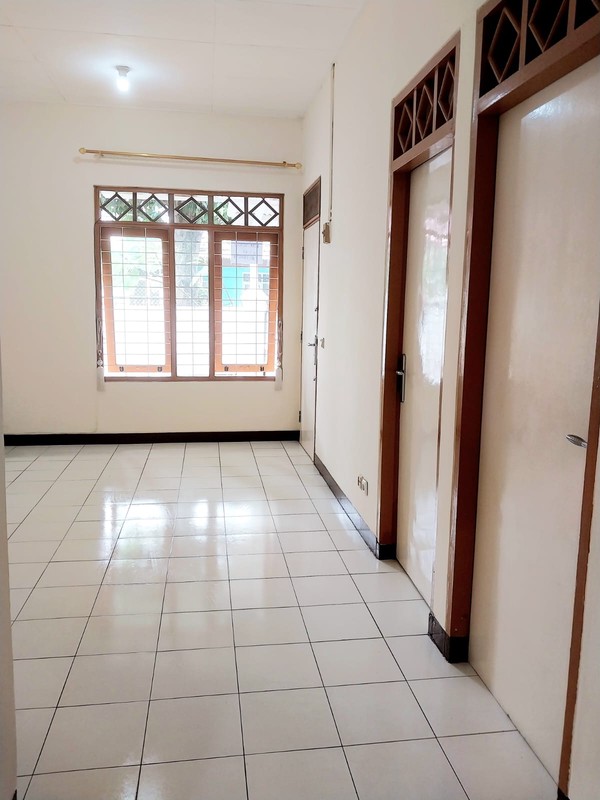 RUMAH STRATEGIS SIAP HUNI DI NUSA LOKA BSD CITY, TANGERANG, BANTEN