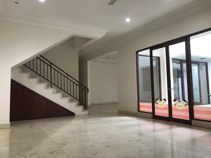 DIJUAL RUMAH DI PANGERAN ANTASARI Di Jalan Raya-Untuk Rumah Tinggal/Komersial