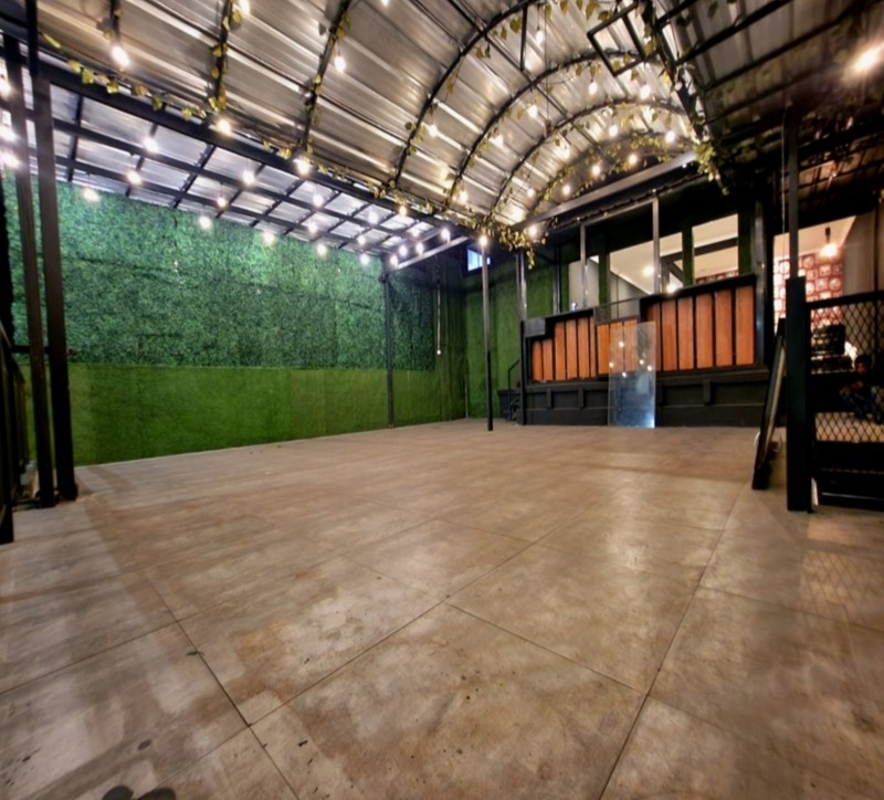 For Sale/Dijual Tempat Usaha Cocok Untuk Ruang Usaha/Kantor 