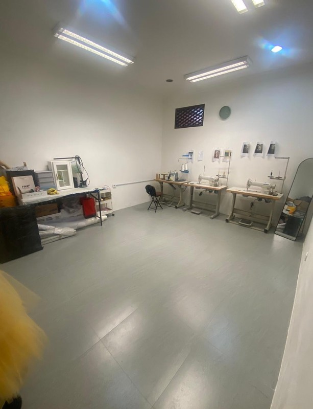 DISEWAKAN Rumah Studio