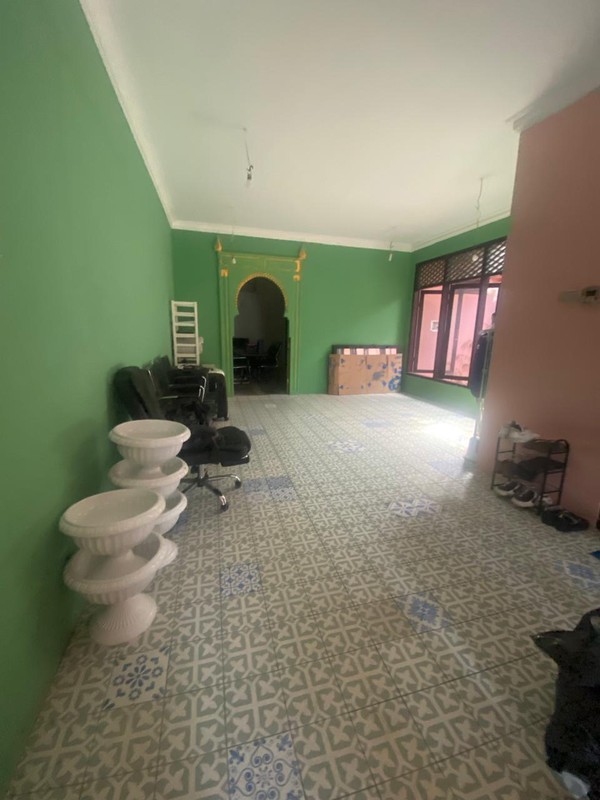 DISEWAKAN Rumah Studio