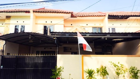 Jual Rumah 2 Lantai Taman Babatan Pilang Wiyung Surabaya Barat