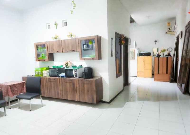 Jual Rumah 2 Lantai Taman Babatan Pilang Wiyung Surabaya Barat