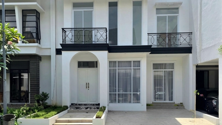 Rumah Siap Huni di Emerald Bintaro - Cocok untuk Keluarga Modern