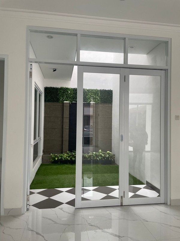 Rumah Siap Huni di Emerald Bintaro - Cocok untuk Keluarga Modern