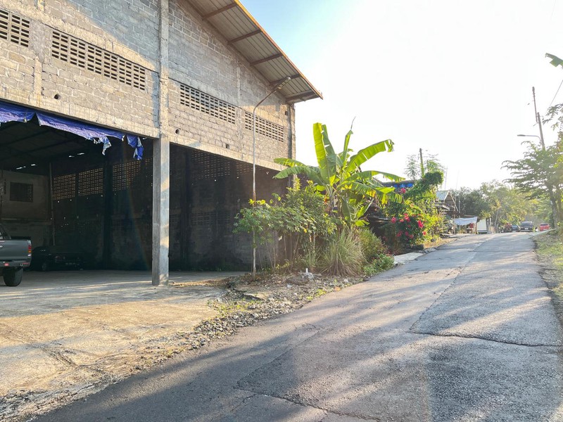 Dijual Gudang Siap Pakai Lokasi Strategis di Dekat Pusat Kota Wonosari 