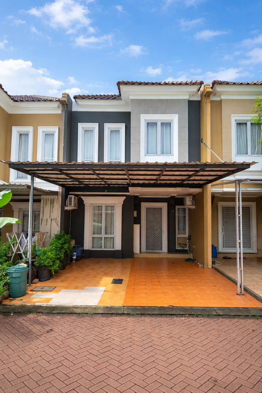 Rumah Minimalis Modern Karelia Village - Semi Furnished & Nyaman