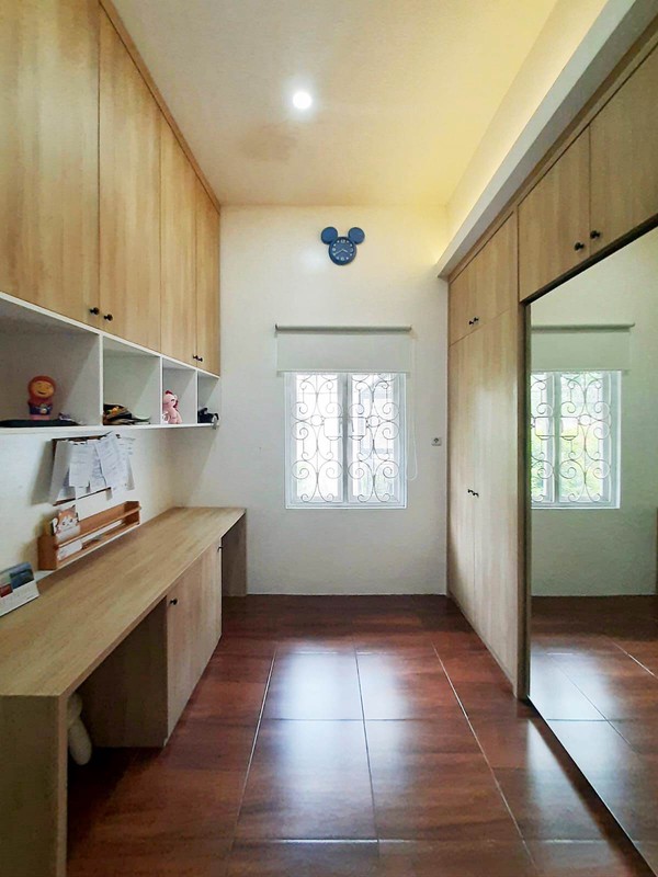 Rumah Bagus, Cantik dan Nyaman Siap Huni di Bintaro