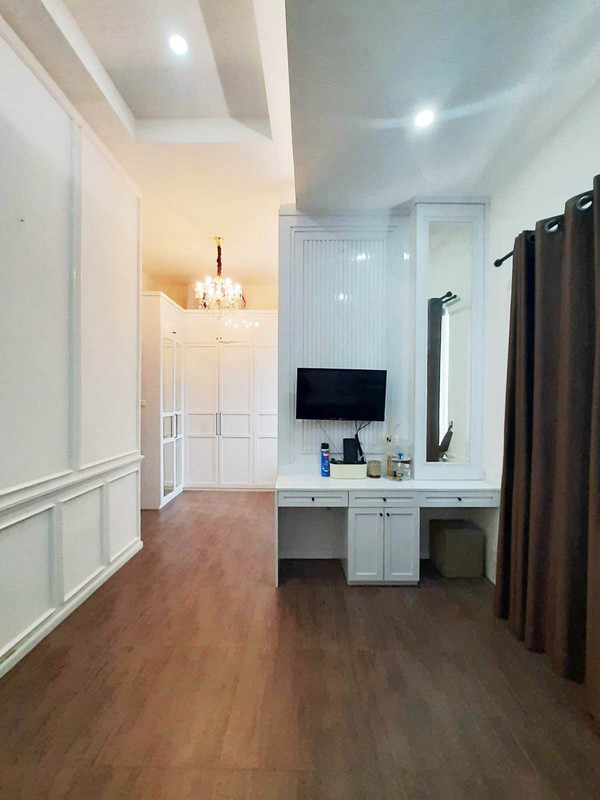 Rumah Bagus, Cantik dan Nyaman Siap Huni di Bintaro