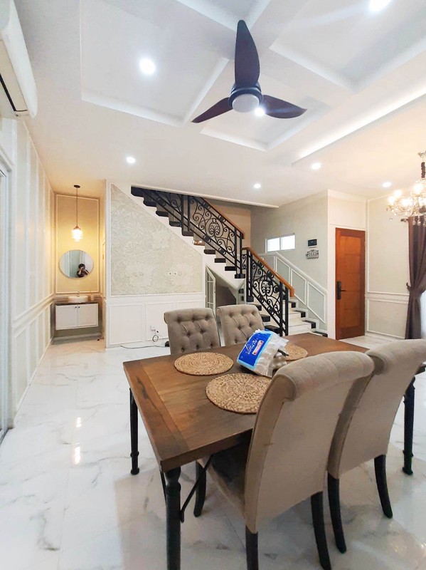 Rumah Bagus, Cantik dan Nyaman Siap Huni di Bintaro