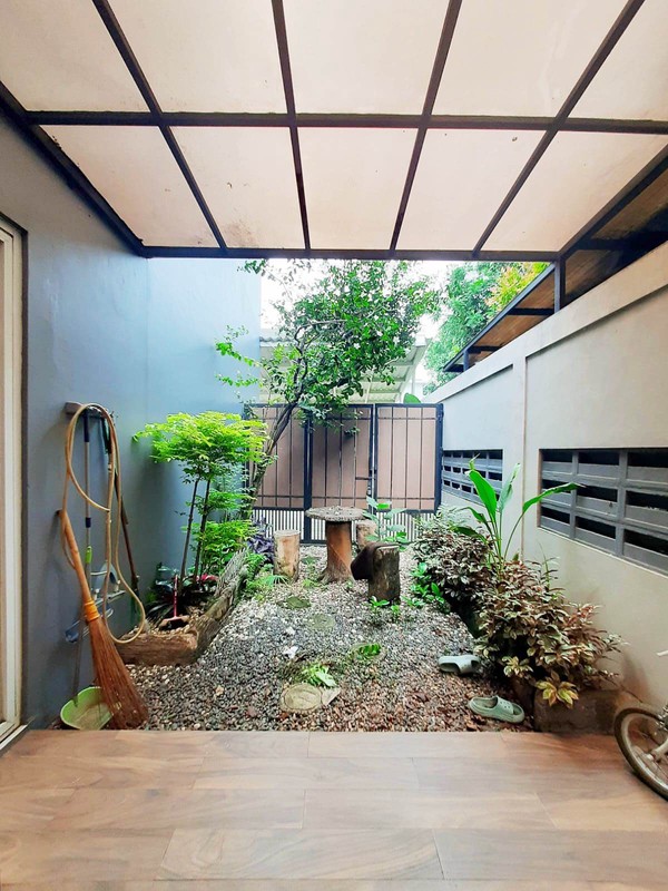 Rumah Bagus, Cantik dan Nyaman Siap Huni di Bintaro