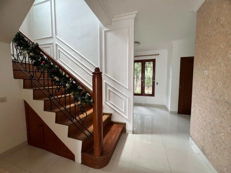 Rumah Bagus Di Graha Taman Bintaro Jaya Sektor 9