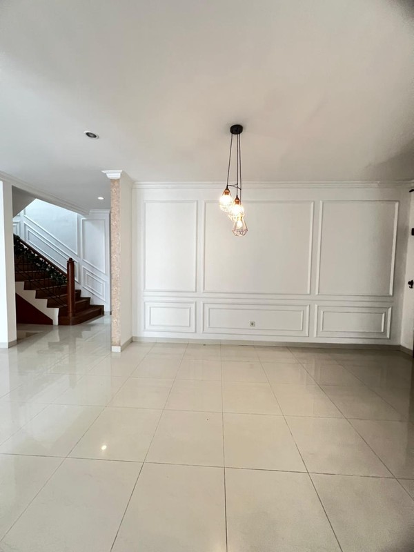 Rumah Bagus Di Graha Taman Bintaro Jaya Sektor 9