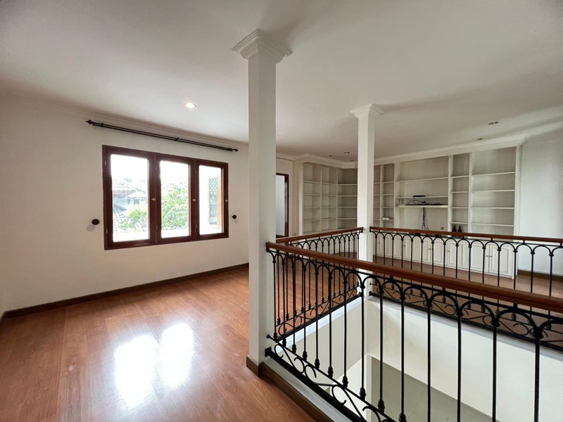 Rumah Bagus Di Graha Taman Bintaro Jaya Sektor 9