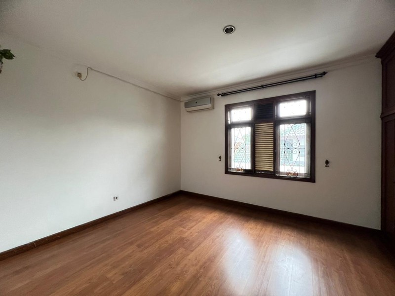 Rumah Bagus Di Graha Taman Bintaro Jaya Sektor 9