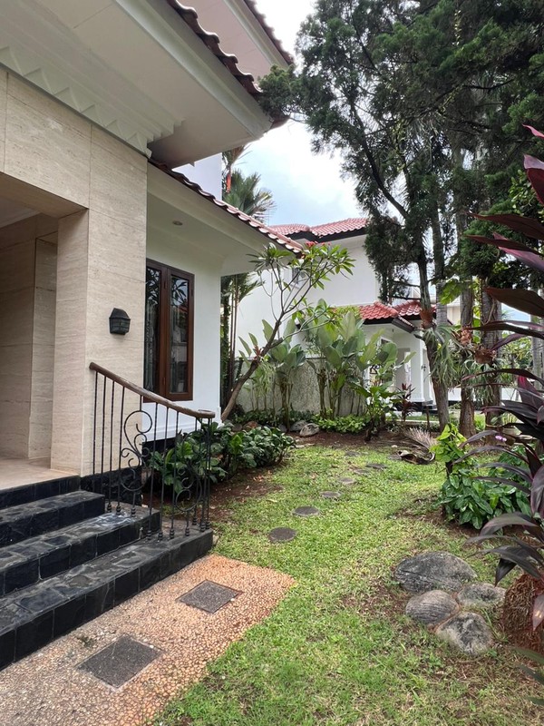 Rumah Bagus Di Graha Taman Bintaro Jaya Sektor 9