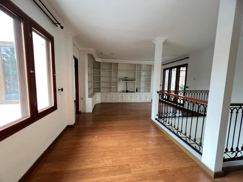 Rumah Bagus Di Graha Taman Bintaro Jaya Sektor 9