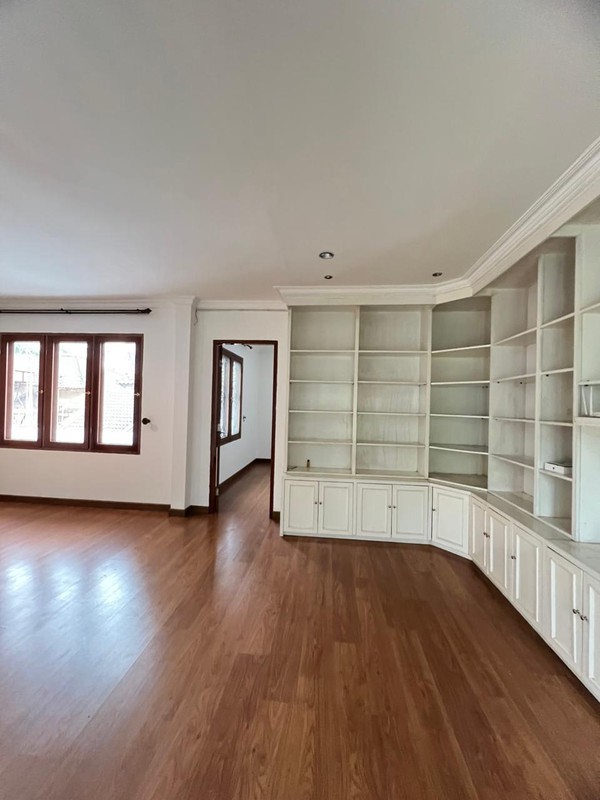 Rumah Bagus Di Graha Taman Bintaro Jaya Sektor 9