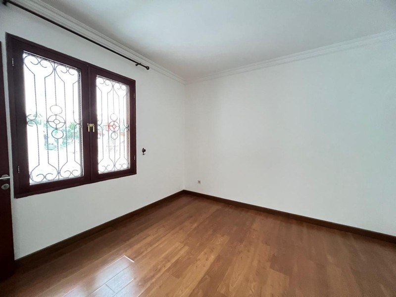 Rumah Bagus Di Graha Taman Bintaro Jaya Sektor 9