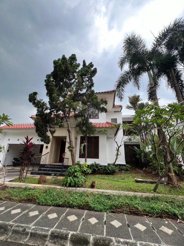Rumah Bagus Di Graha Taman Bintaro Jaya Sektor 9