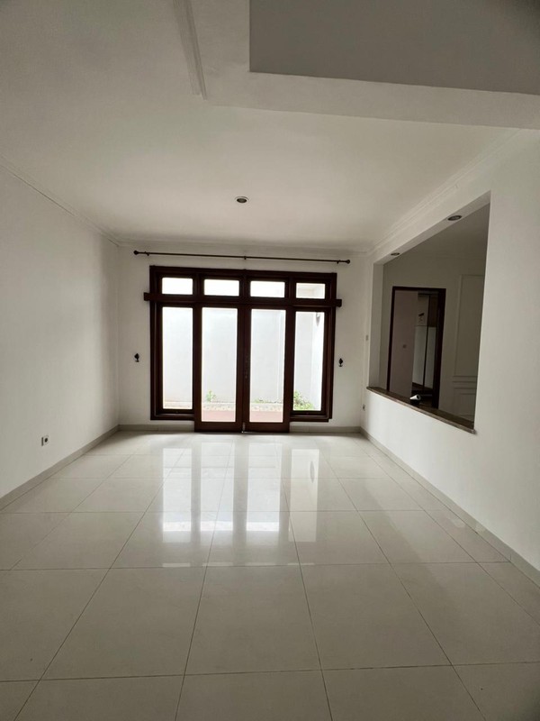 Rumah Bagus Di Graha Taman Bintaro Jaya Sektor 9