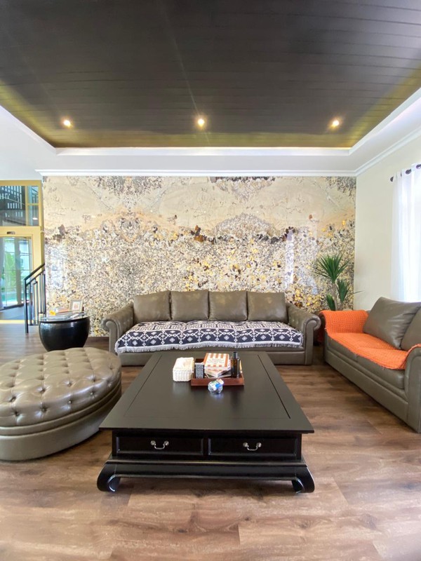 Rumah Mewah 3 Lantai dengan Private Lift di Lebak Bulus