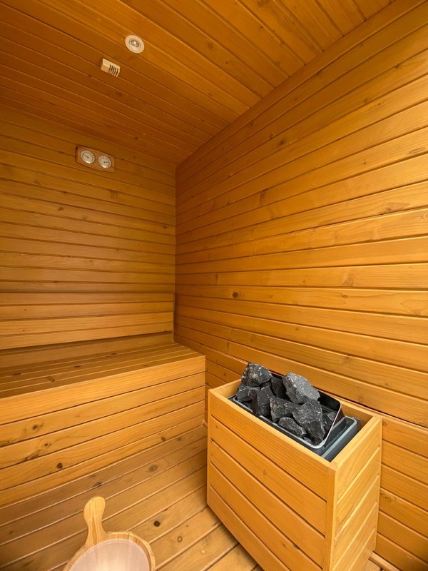 Rumah Mewah 3 Lantai dengan Private Lift di Lebak Bulus