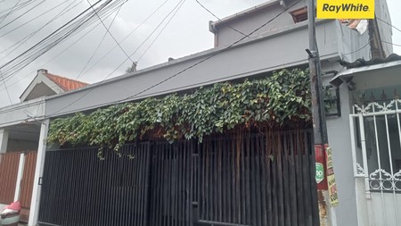 Rumah Dijual Dijalan Kanginan Surabaya Pusat