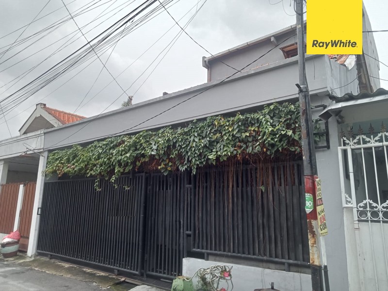 Rumah Dijual Dijalan Kanginan Surabaya Pusat