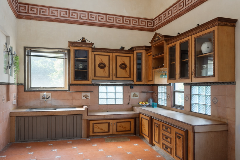 Tanah Luas + Rumah di Jagakarsa Luas Tanah 1.073 m², Jarang Ada!