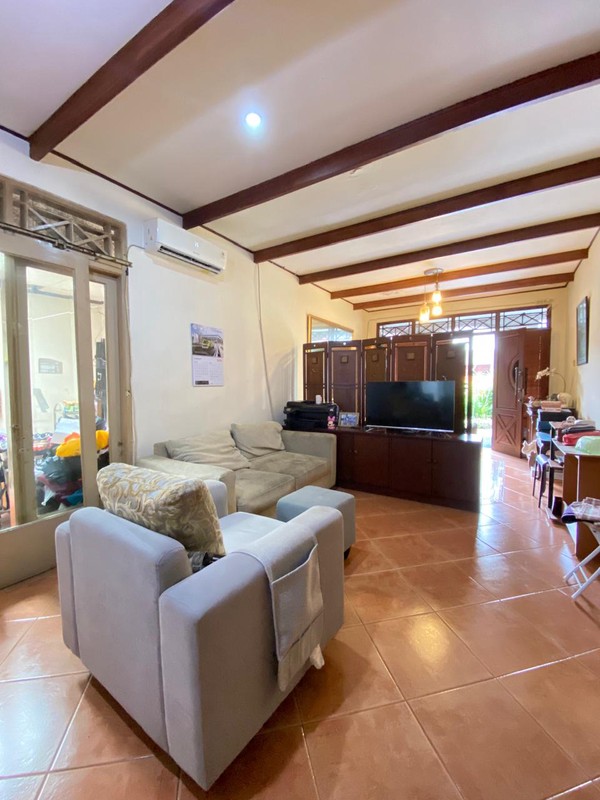 Rumah Nyaman & Asri di Cinere Depok